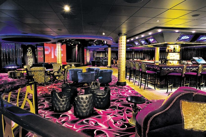 Norwegian Epic Club Lounge